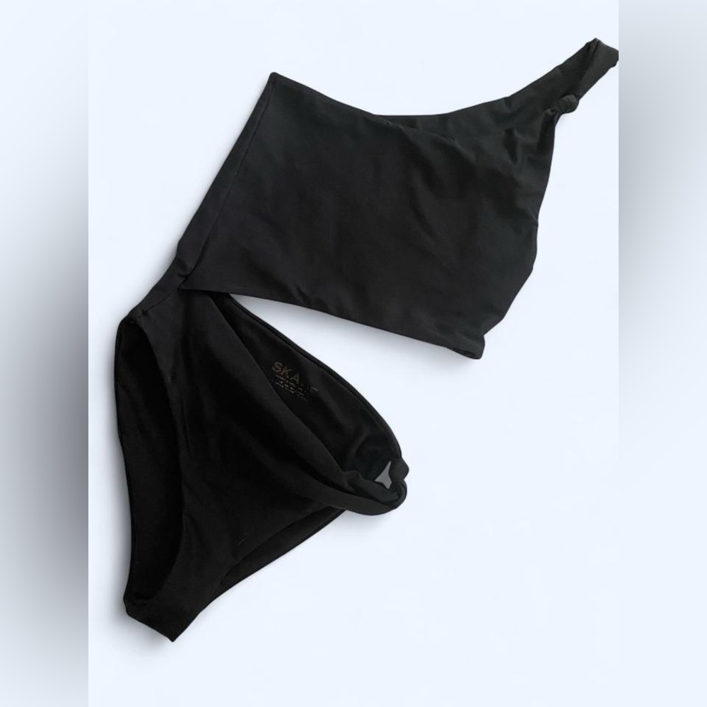 Skatie Black Asymmetrical One-Piece Swimsuit